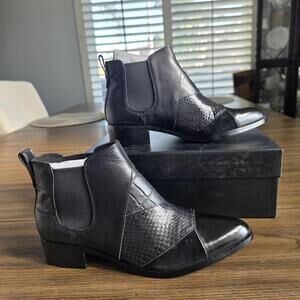 Coach Suffolk Patchwork Black Leather Ankle Boots Pointed Toe Women’s Size 7.5